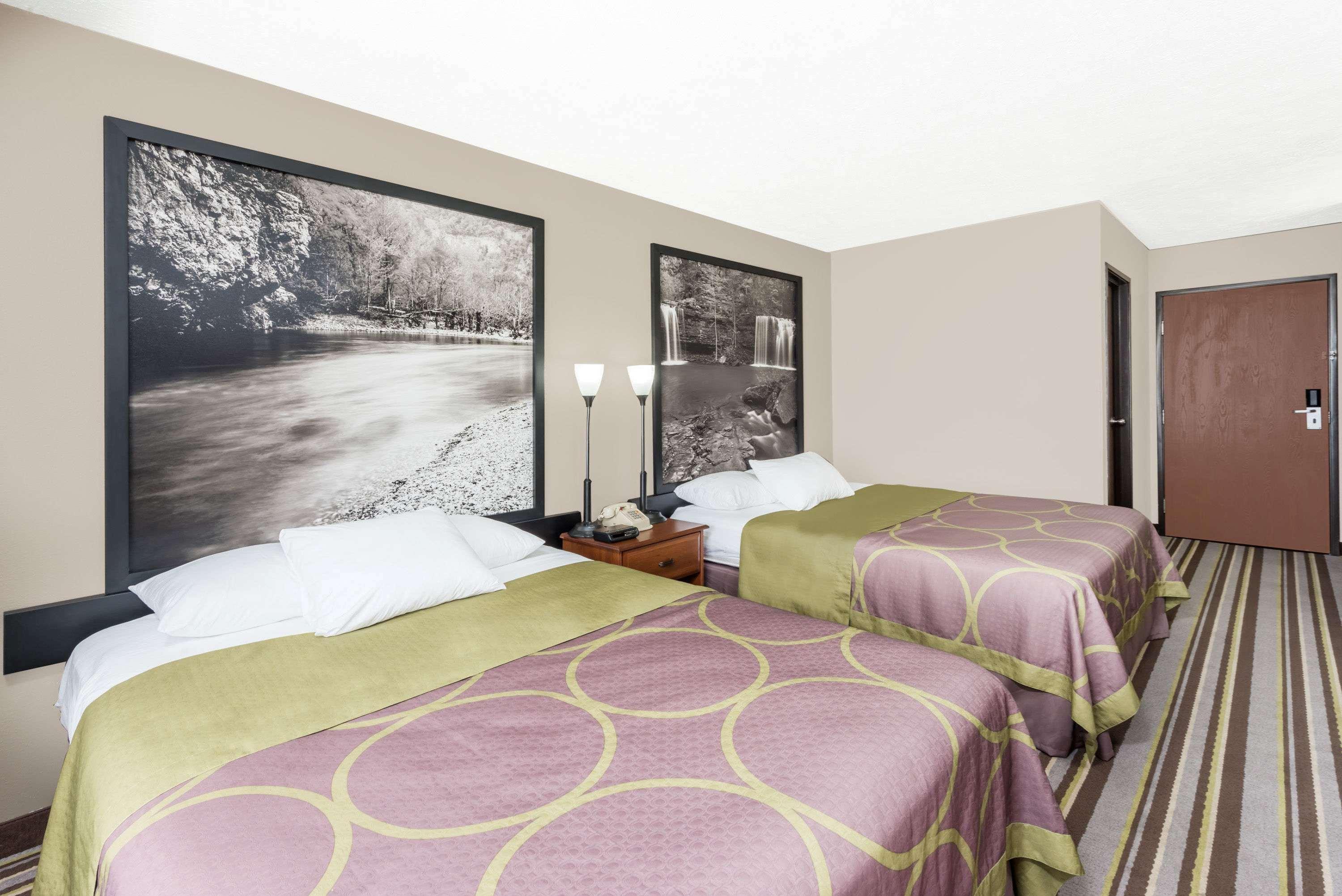 Super 8 By Wyndham Bolivar Esterno foto
