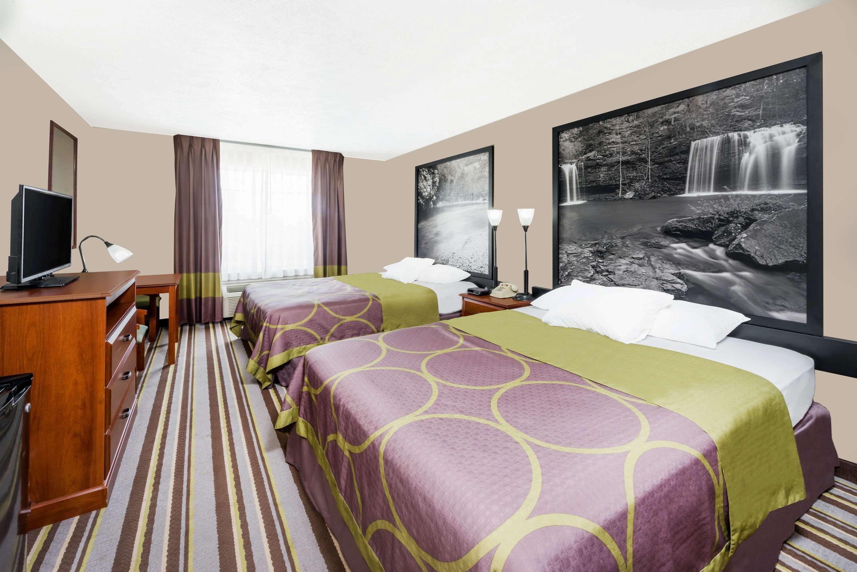 Super 8 By Wyndham Bolivar Esterno foto