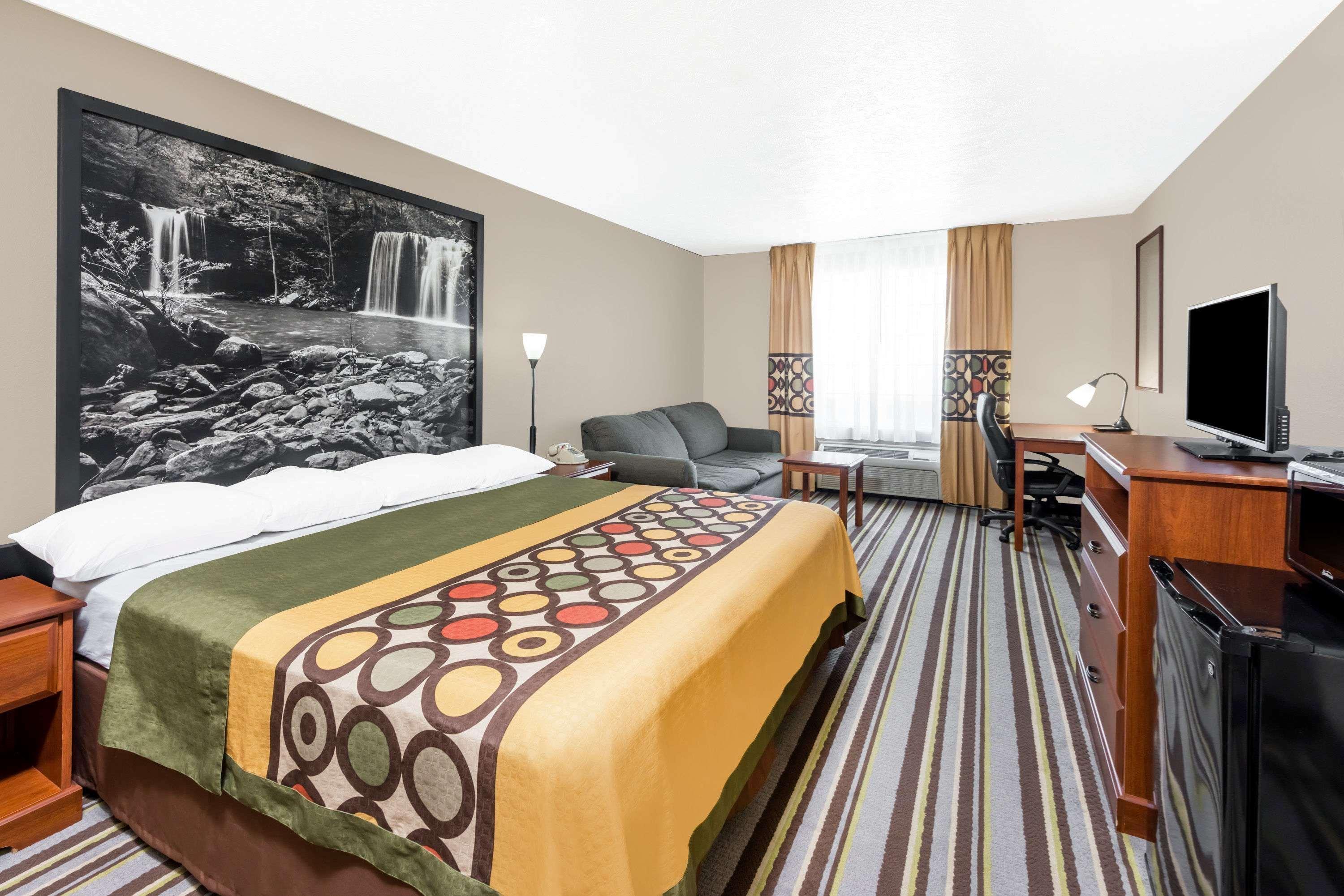 Super 8 By Wyndham Bolivar Esterno foto
